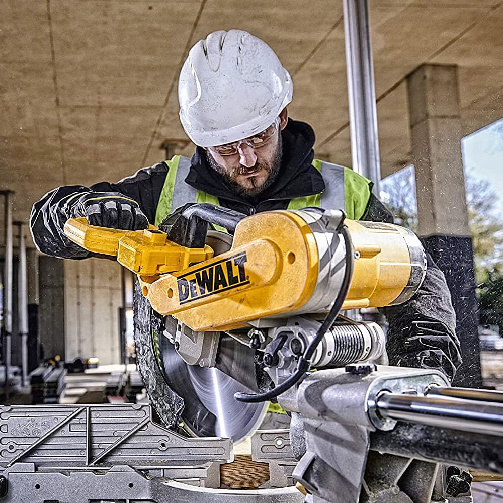 Dewalt 305mm 1675W Compound Slide Mitre Saw with 60T TCT Blade, DWS780-QS