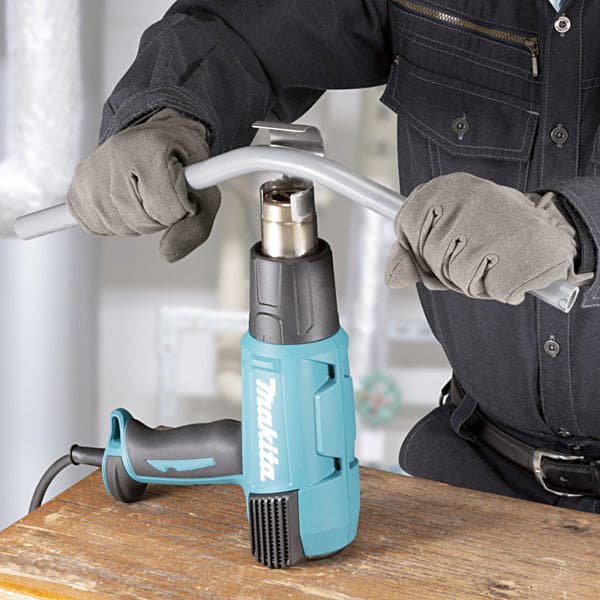 Makita 2000W / 650°C Heat Gun with 3-Speed Blower Settings, HG6530VK